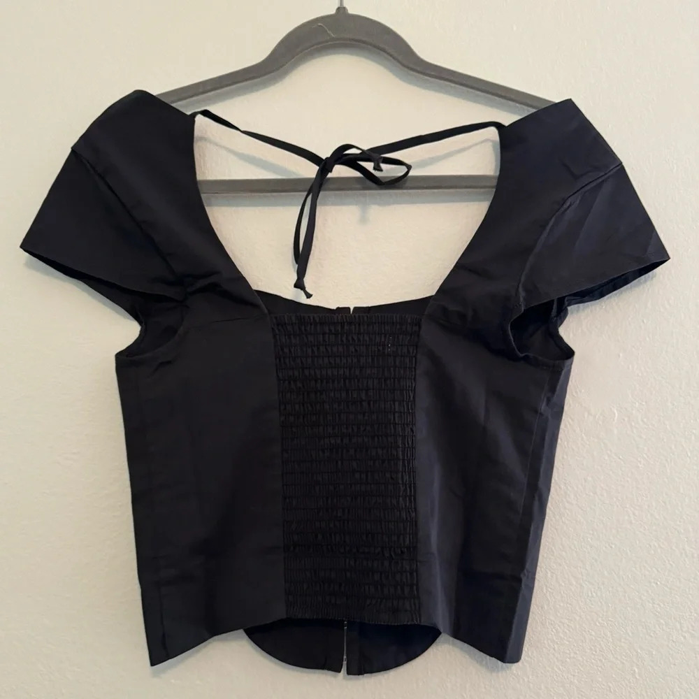 Silence + Noise Hook & Eye Blouse Urban Outfitters NWT XS Black Cropped Boho - Picture 2 of 7